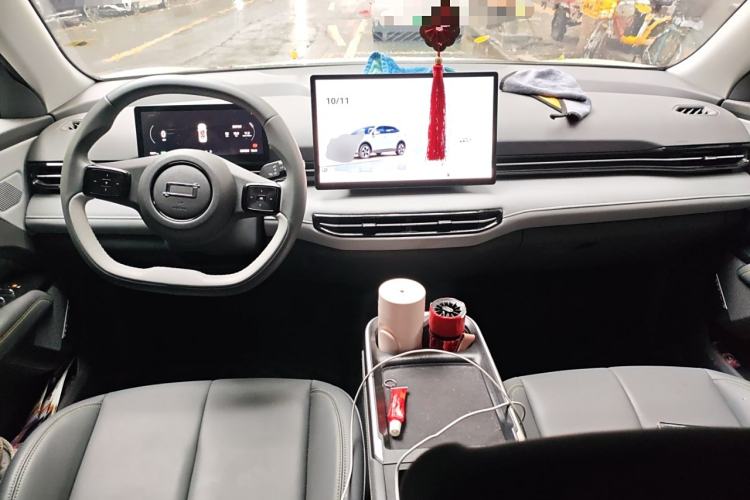 Used Bestune Yueyi 03 2025 565km Enjoy Edition Center Console