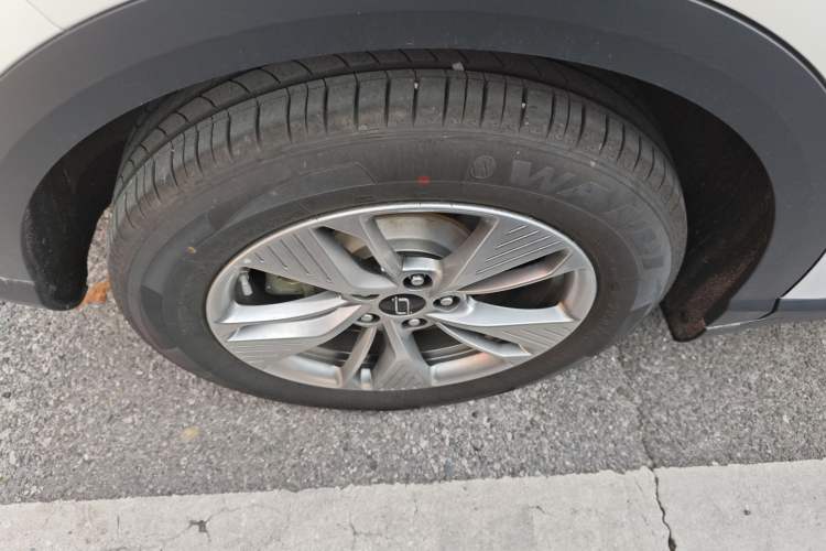 Used Bestune Yueyi 03 2025 565km Comfort Edition Exterior 8