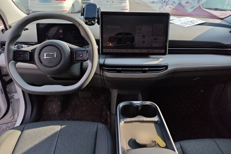 Used Bestune Yueyi 03 2025 565km Comfort Edition Interior 2