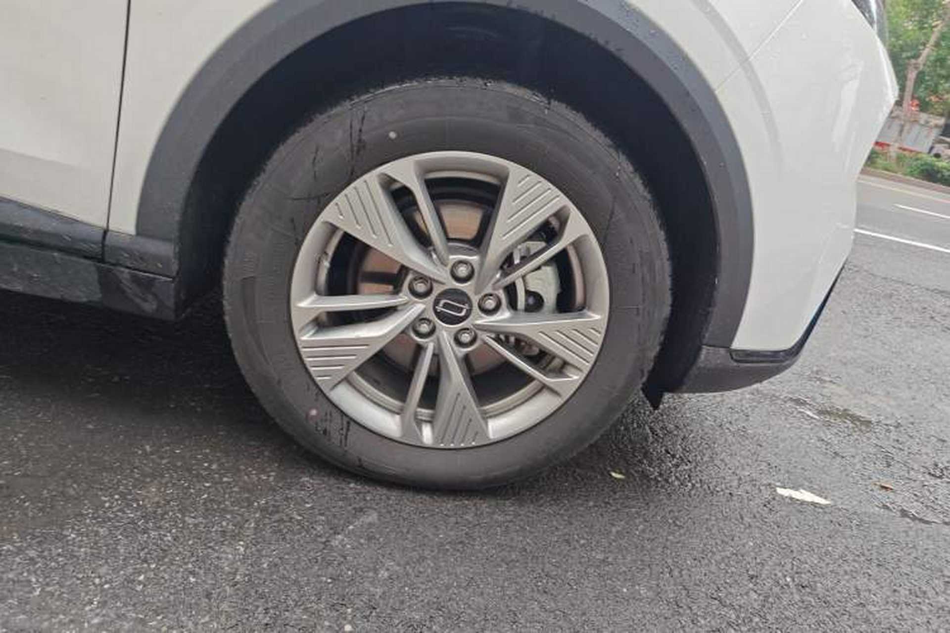 Used Bestune Yueyi 03 2025 565km Enjoy Edition Right Front Wheel Hub