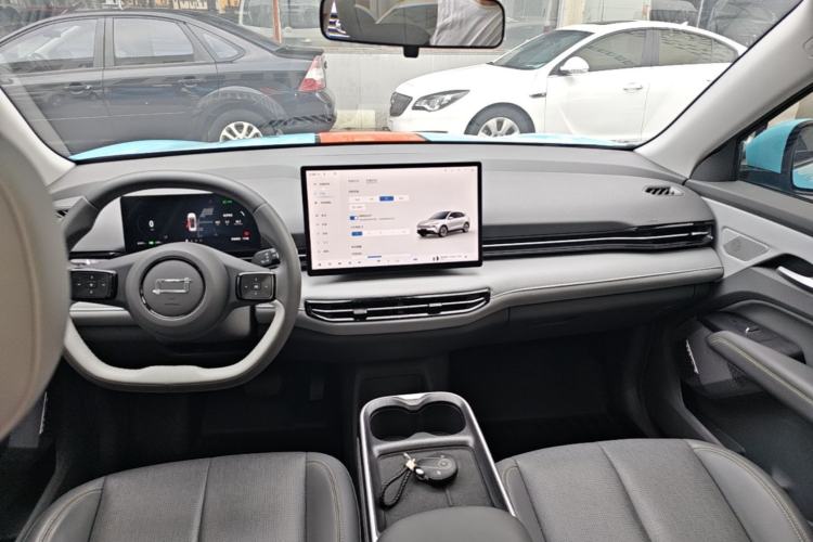 Used Bestune Yueyi 03 2025 565km Premium Edition Center Console