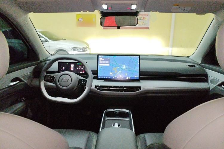 Used Bestune Yueyi 03 2025 565km Enjoy Edition Center Console