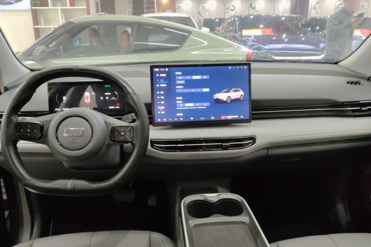 Used Bestune Yueyi 03 2025 565km Enjoy Edition Center Console