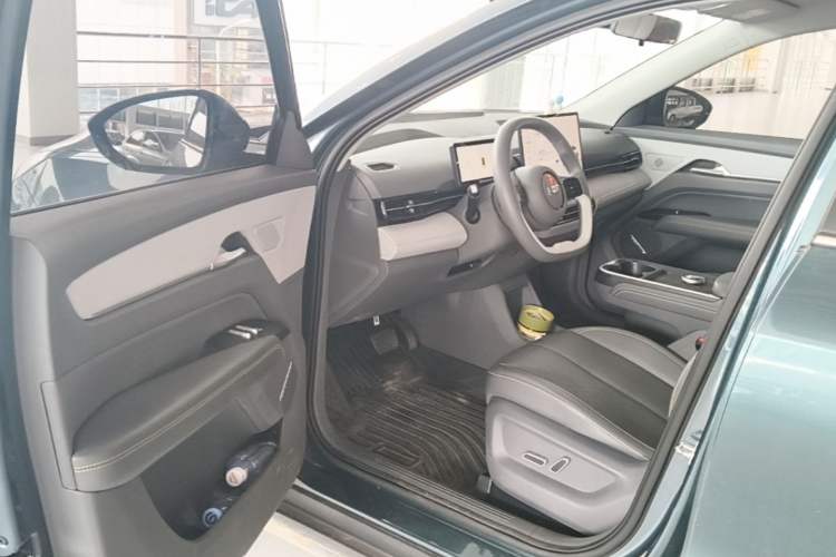 Used Bestune Yueyi 03 2025 565km Premium Edition Driver Seat