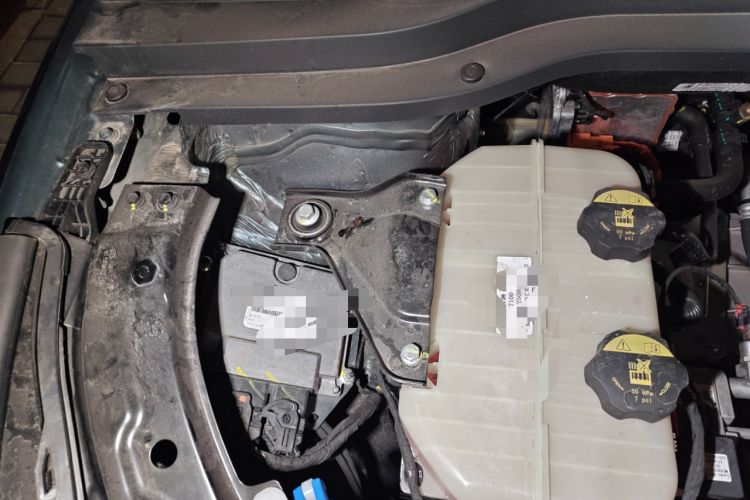 Used Bestune Yueyi 03 2025 565km Enjoy Edition Engine Bay Right