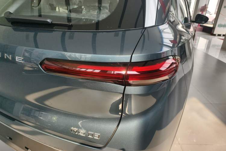 Used Bestune Yueyi 03 2025 565km Enjoy Edition Exterior 3