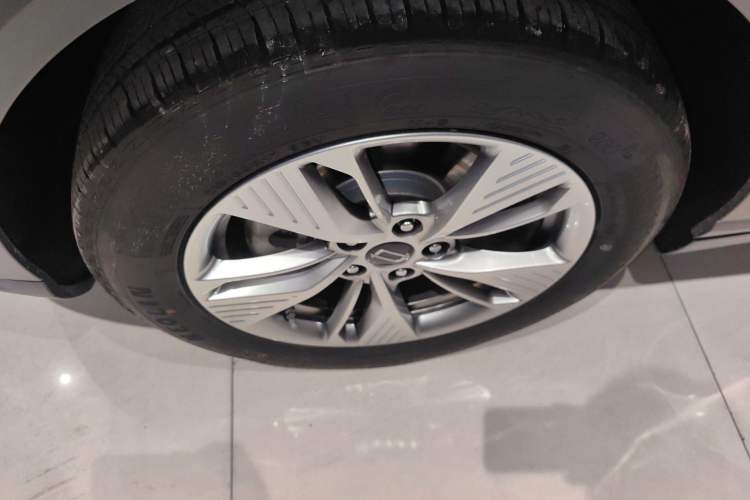 Used Bestune Yueyi 03 2025 565km Enjoy Edition Exterior 7