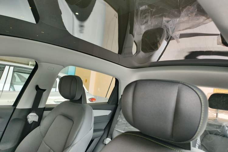 Used Bestune Yueyi 03 2025 445km Quality Selection Edition Headliner