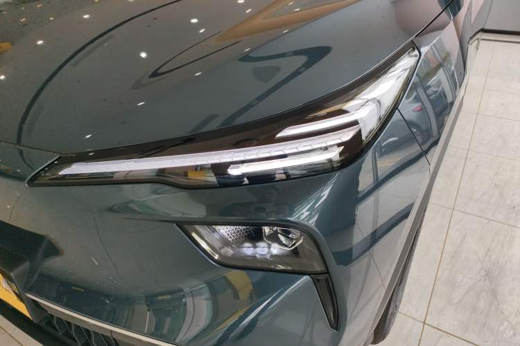 Used Bestune Yueyi 03 2025 445km Quality Selection Edition Left Front Headlight