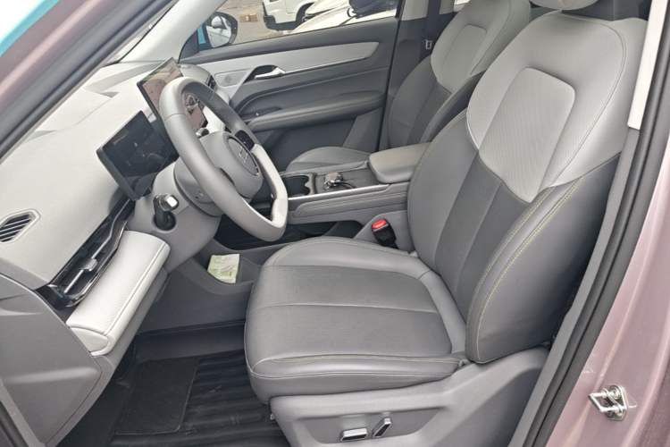 Used Bestune Yueyi 03 2025 565km Premium Edition Left Front Seat