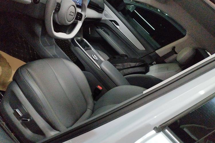 Used Bestune Yueyi 03 2025 565km Enjoy Edition Left Front Seat