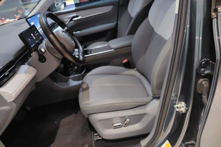 Used Bestune Yueyi 03 2025 565km Enjoy Edition Left Front Seat
