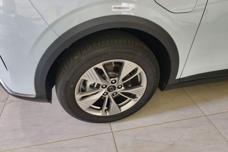 Used Bestune Yueyi 03 2025 445km Joyful Edition Left Front Wheel Hub