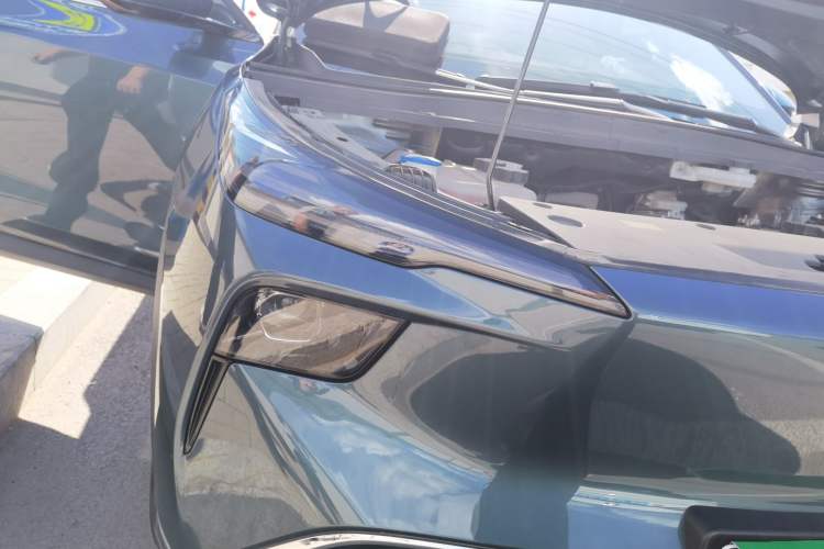 Used Bestune Yueyi 03 2025 445km Quality Selection Edition Right Front Headlight