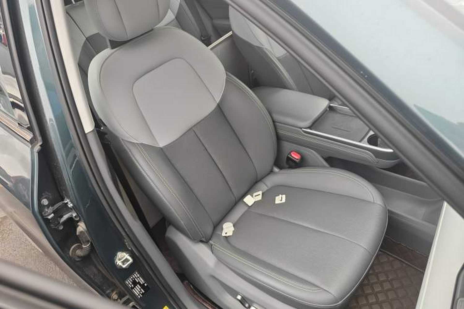 Used Bestune Yueyi 03 2025 565km Premium Edition Right Front Seat