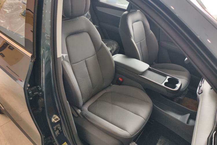 Used Bestune Yueyi 03 2025 445km Quality Selection Edition Right Front Seat