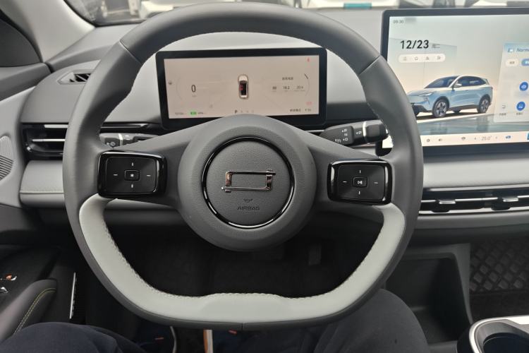 Used Bestune Yueyi 03 2025 565km Premium Edition Steering Wheel