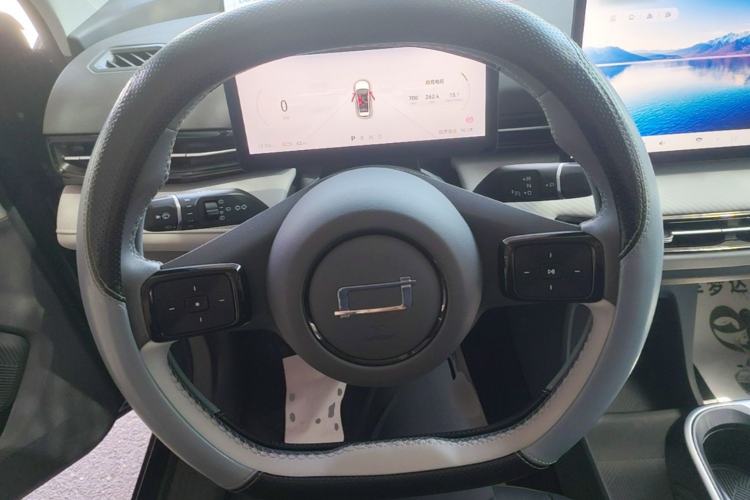 Used Bestune Yueyi 03 2025 445km Joyful Edition Steering Wheel