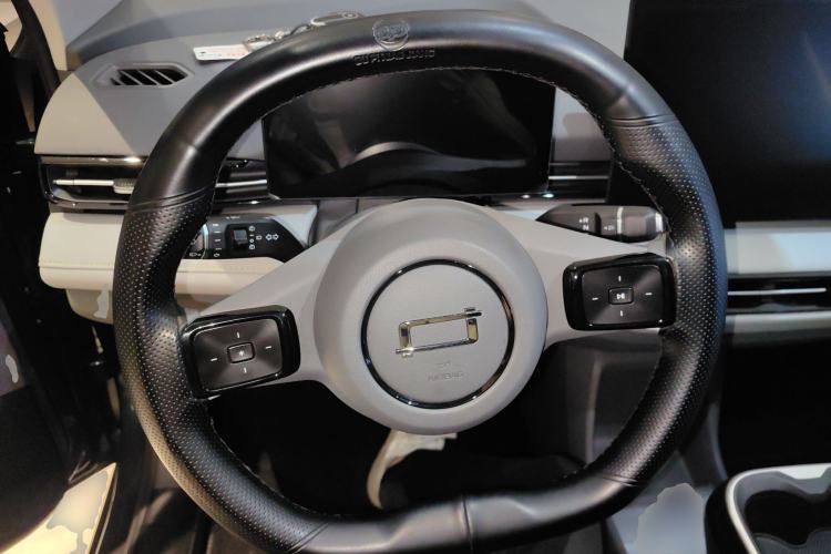 Used Bestune Yueyi 03 2025 565km Enjoy Edition Steering Wheel