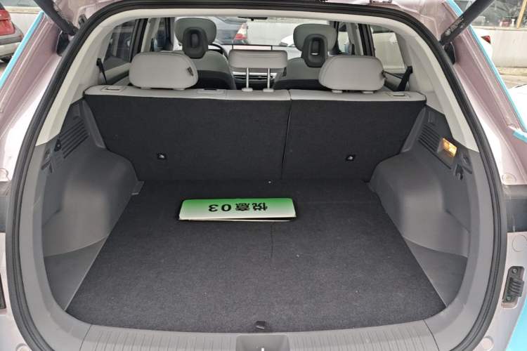 Used Bestune Yueyi 03 2025 565km Premium Edition Trunk