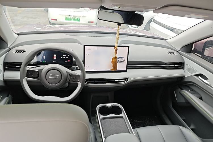 Used Bestune Yueyi 03 2025 445km Joyful Edition Center Console