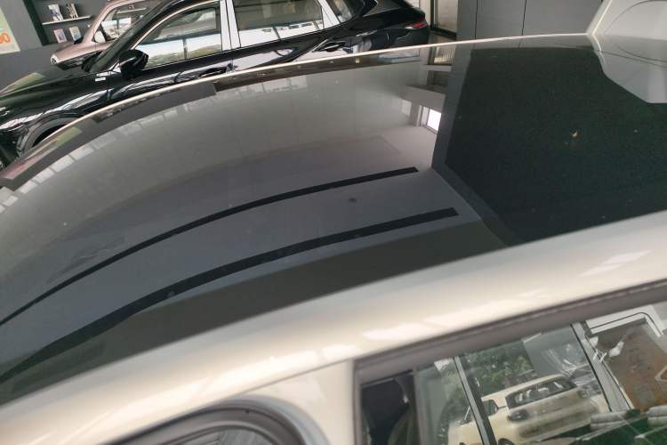 Used Bestune Yueyi 03 2025 445km Joyful Edition Roof
