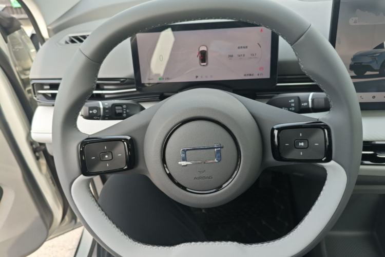 Used Bestune Yueyi 03 2025 445km Joyful Edition Steering Wheel