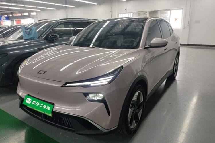 Bestune Yueyi 03 2025 565km Premium Edition