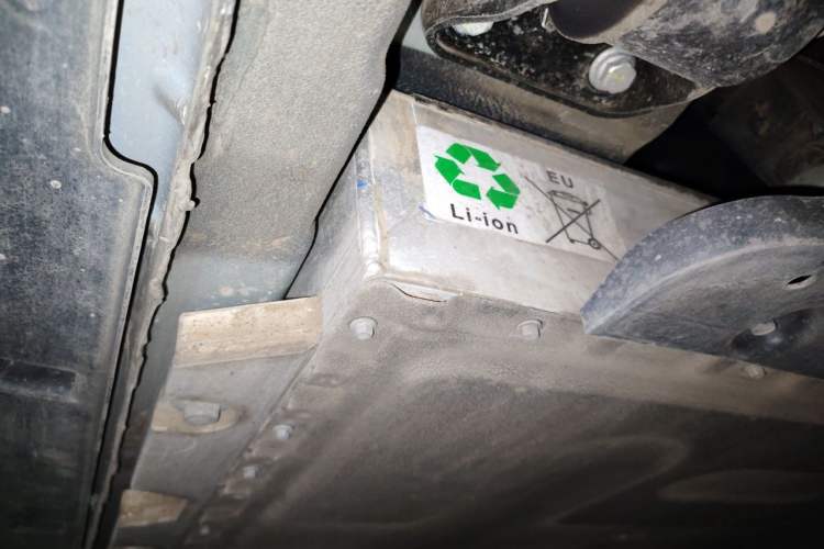 Used Bestune Yueyi 03 2025 565km Premium Edition Chassis Rear Left