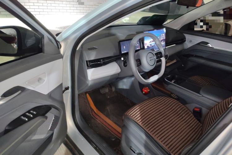 Used Bestune Yueyi 03 2025 565km Premium Edition Driver Seat