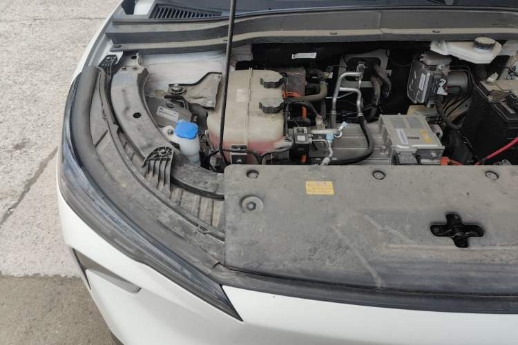 Used Bestune Yueyi 03 2025 565km Premium Edition Engine Bay Right