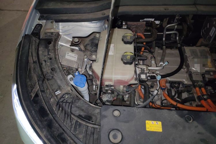 Used Bestune Yueyi 03 2025 565km Premium Edition Engine Bay Right