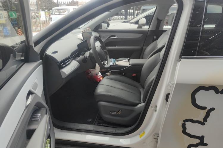 Used Bestune Yueyi 03 2025 565km Premium Edition Left Front Seat
