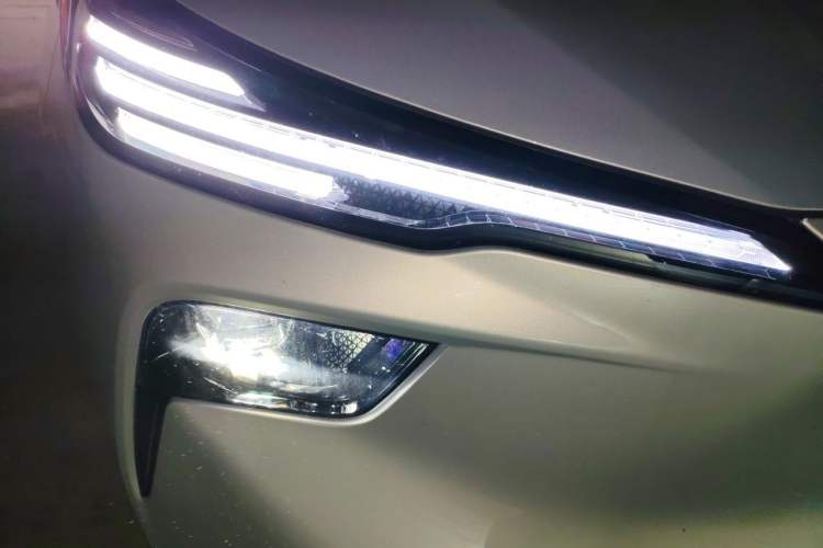 Used Bestune Yueyi 03 2025 565km Premium Edition Right Front Headlight