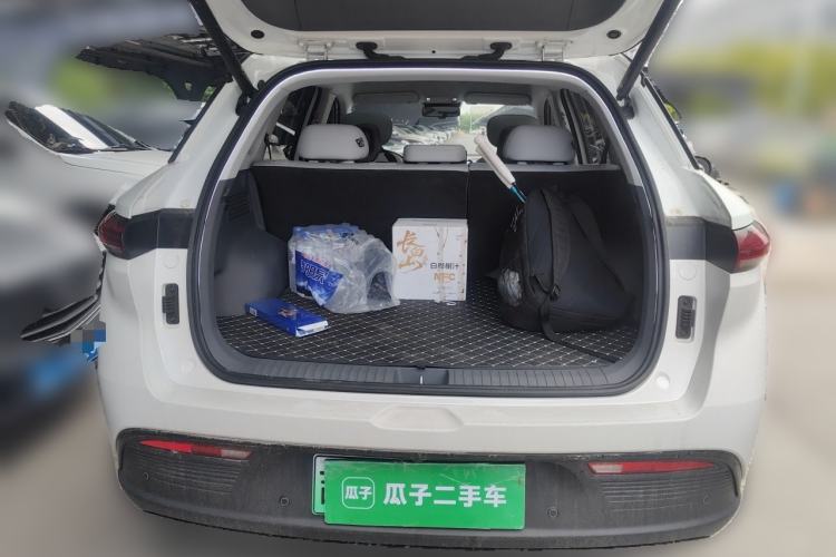 Used Bestune Yueyi 03 2025 565km Premium Edition Trunk