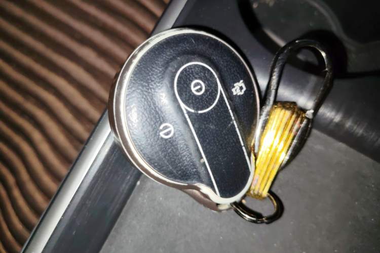 Used Bestune Yueyi 03 2025 565km Premium Edition Vehicle Key
