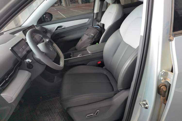 Used Bestune Yueyi 03 2025 565km Enjoy Edition Left Front Seat