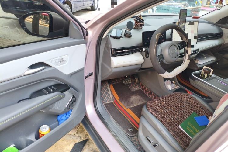 Used Bestune Yueyi 03 2025 565km Premium Edition Driver Seat