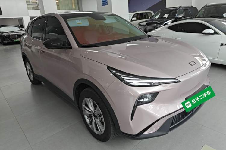 Used Bestune Yueyi 03 2025 445km Joyful Edition Exterior 1