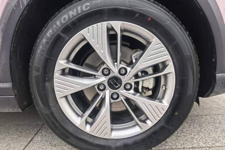Used Bestune Yueyi 03 2025 565km Enjoy Edition Exterior 12