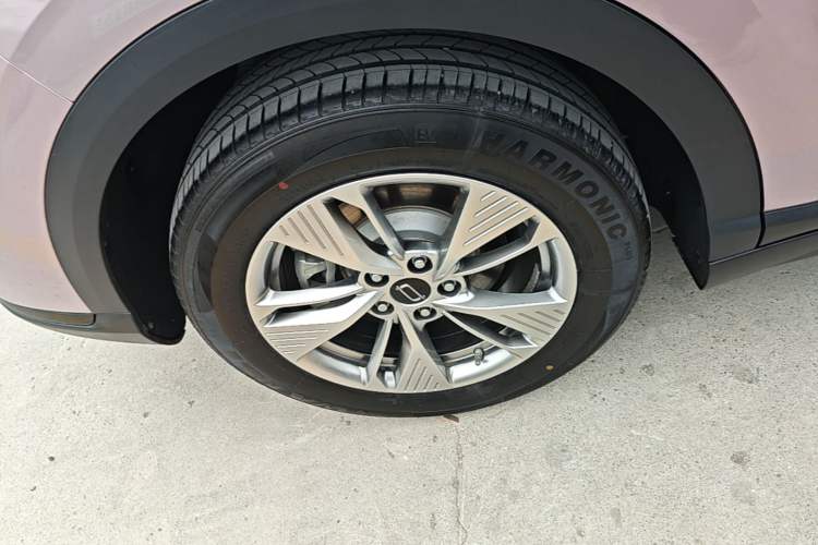 Used Bestune Yueyi 03 2025 445km Joyful Edition Exterior 3