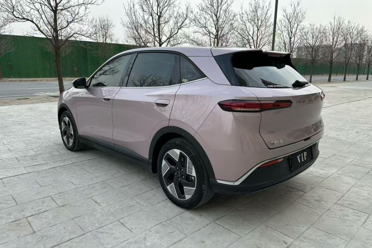 Used Bestune Yueyi 03 2025 565km Premium Edition Exterior 3