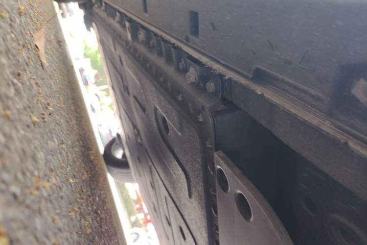 Used Bestune Yueyi 03 2025 445km Joyful Edition Chassis Front Right