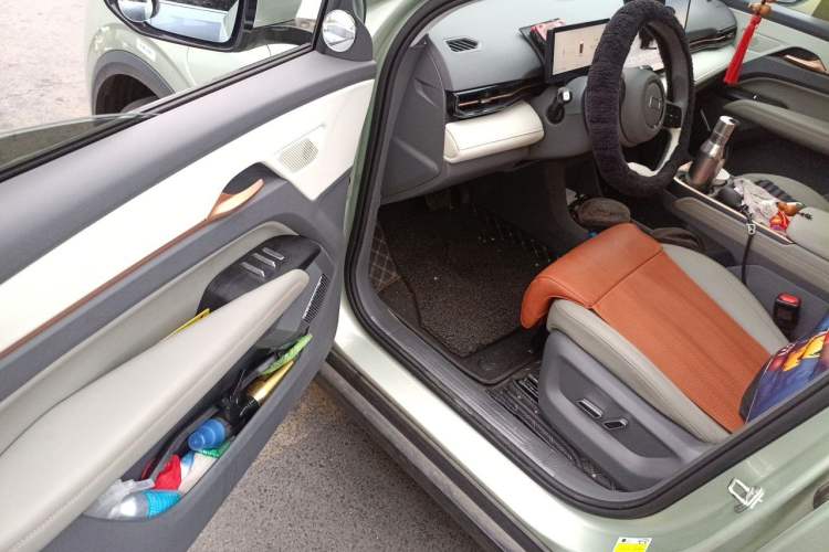 Used Bestune Yueyi 03 2025 565km Comfort Edition Driver Seat