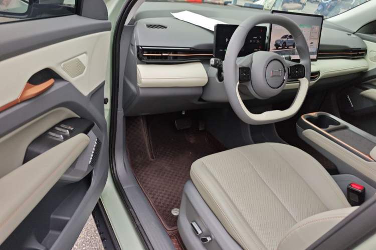 Used Bestune Yueyi 03 2025 445km Joyful Edition Driver Seat