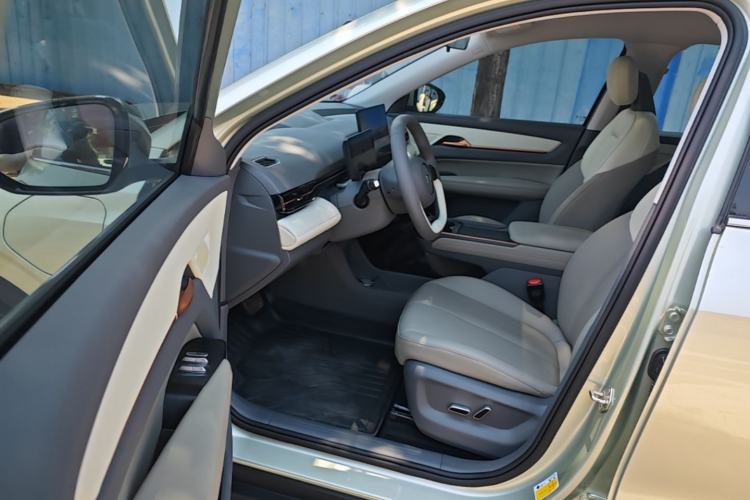 Used Bestune Yueyi 03 2025 565km Enjoy Edition Driver Seat
