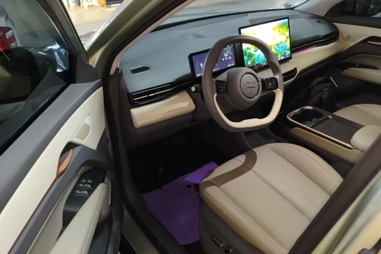 Used Bestune Yueyi 03 2025 565km Premium Edition Driver Seat
