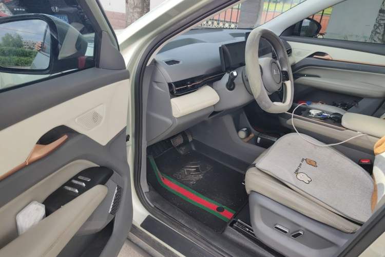 Used Bestune Yueyi 03 2025 565km Premium Edition Driver Seat