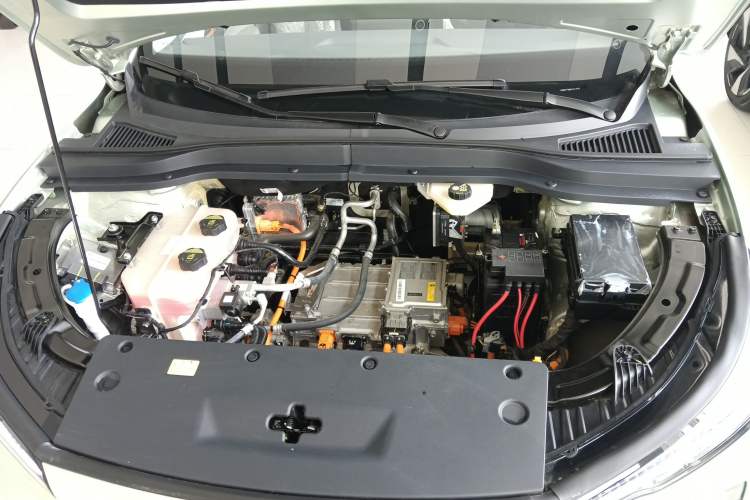 Used Bestune Yueyi 03 2025 565km Premium Edition Engine Bay