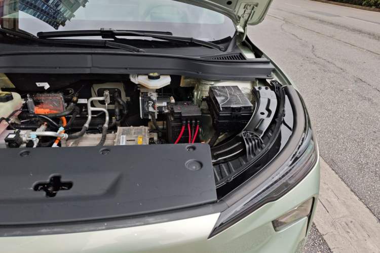 Used Bestune Yueyi 03 2025 445km Joyful Edition Engine Bay Left